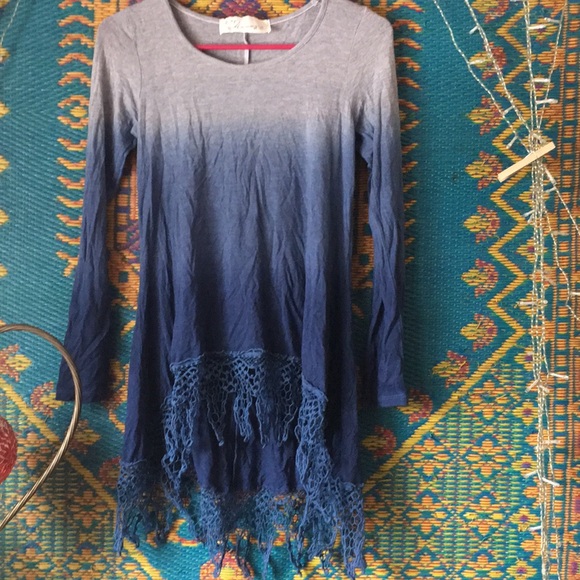 Long sleeve with lace bottom - Picture 1 of 1